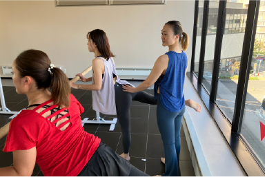 バレエピラティスの様子